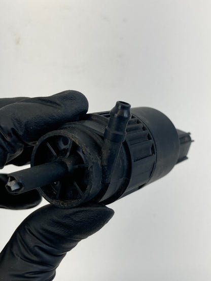 2012-2015 Chevrolet Captiva Sport Windshield Washer Reservoir Pump Motor