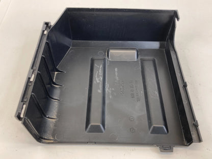 04-11 VOLVO S40 05-11 V50 AIR INTAKE CLEANER BOX LOWER COVER LID 30650076 OEM