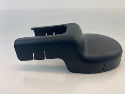 2011-2016 HYUNDAI ELANTRA FRONT SEAT RIGHT SIDE TRACK END COVER TRIM CAP OEM