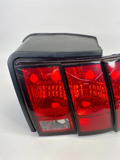 1999-2004 FORD MUSTANG REAR RIGHT PASSENGER SIDE TAIL LIGHT XR3313B504 OEM