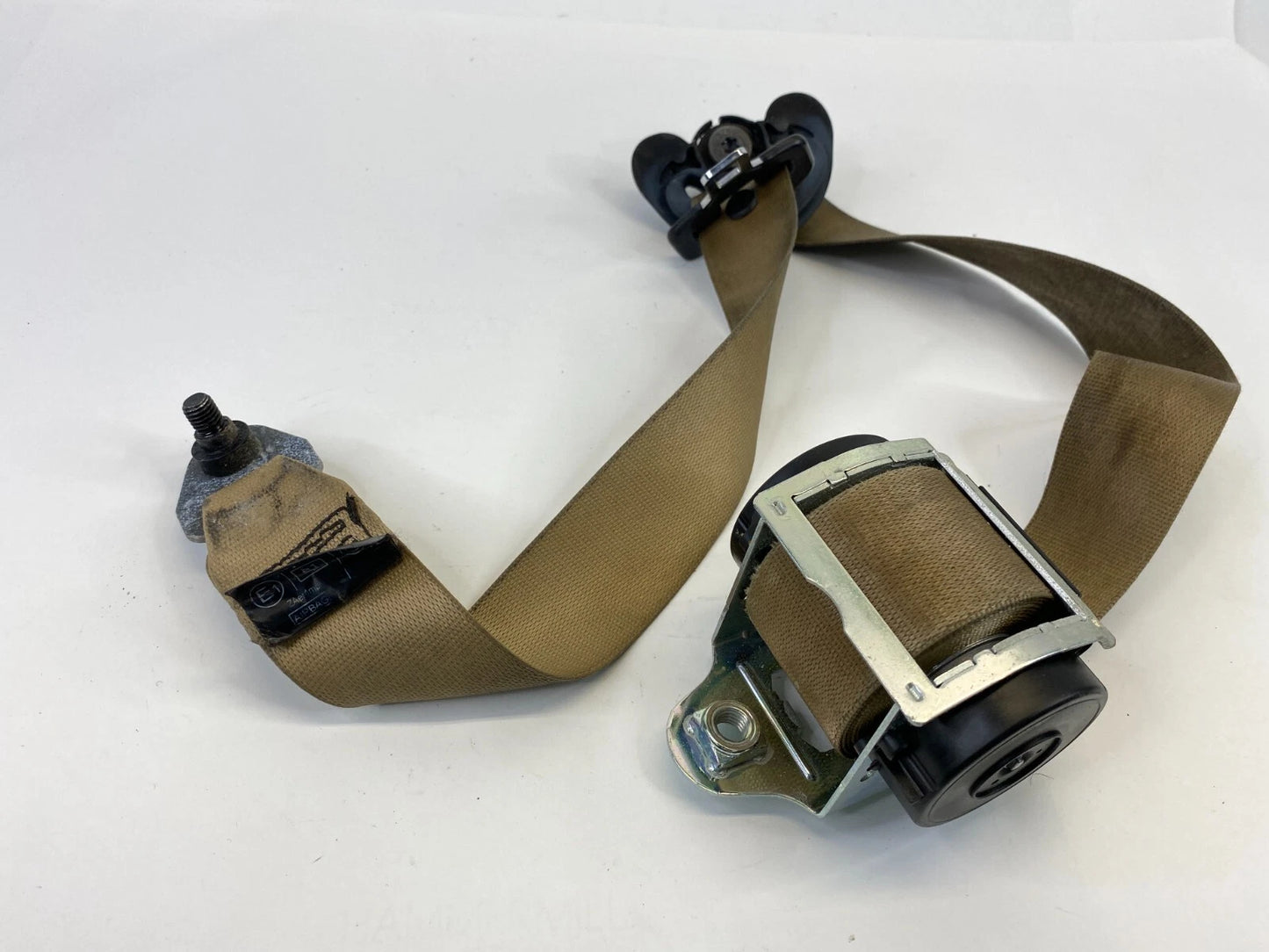 2004-2007 BMW 530i 525i FRONT LEFT DRIVER SIDE SEAT BELT RETRACTOR 601629800 OEM