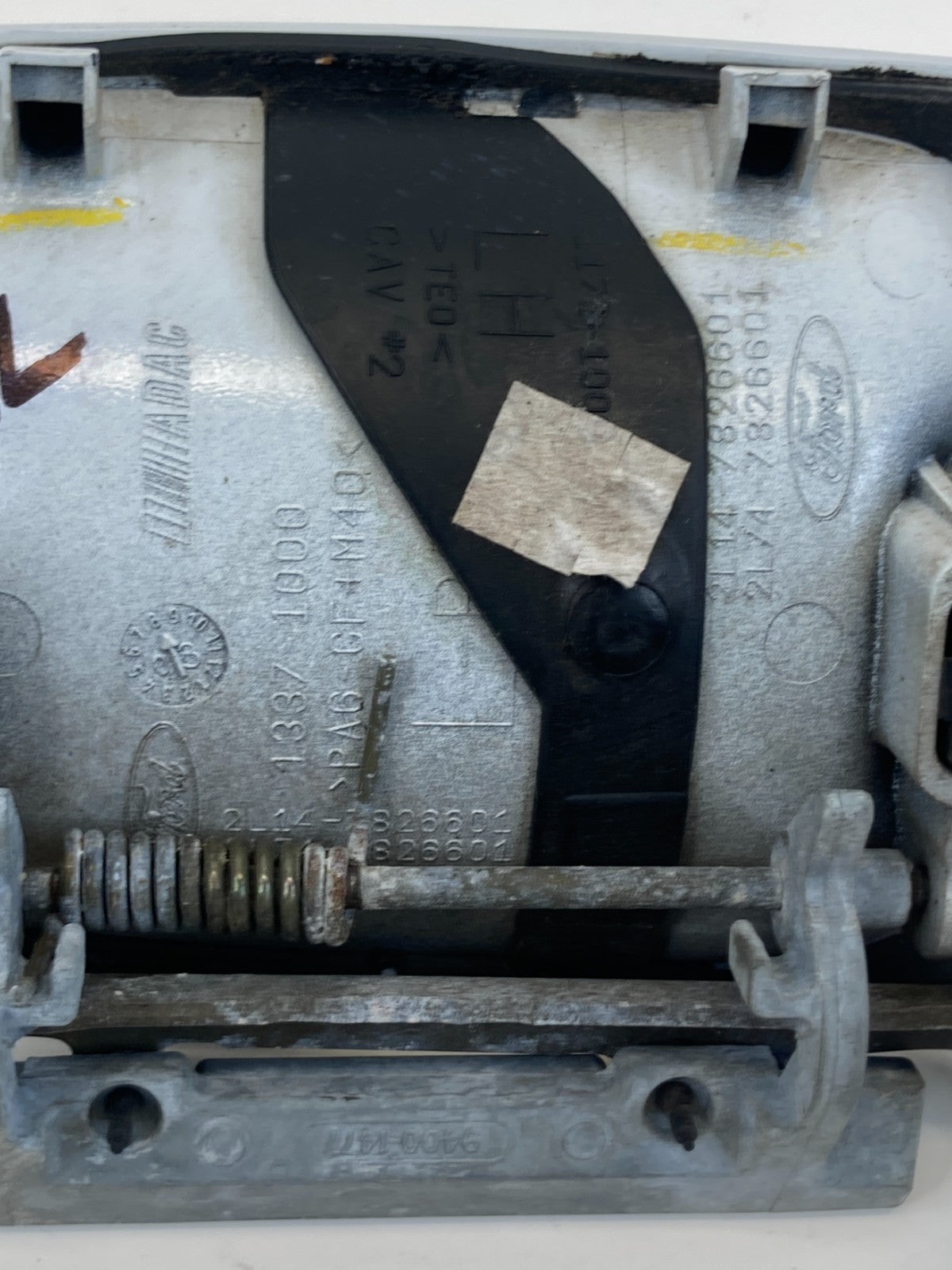 2003 2004 Lincoln Navigator Rear Left Side Exterior Door Handle 2L14-7826601