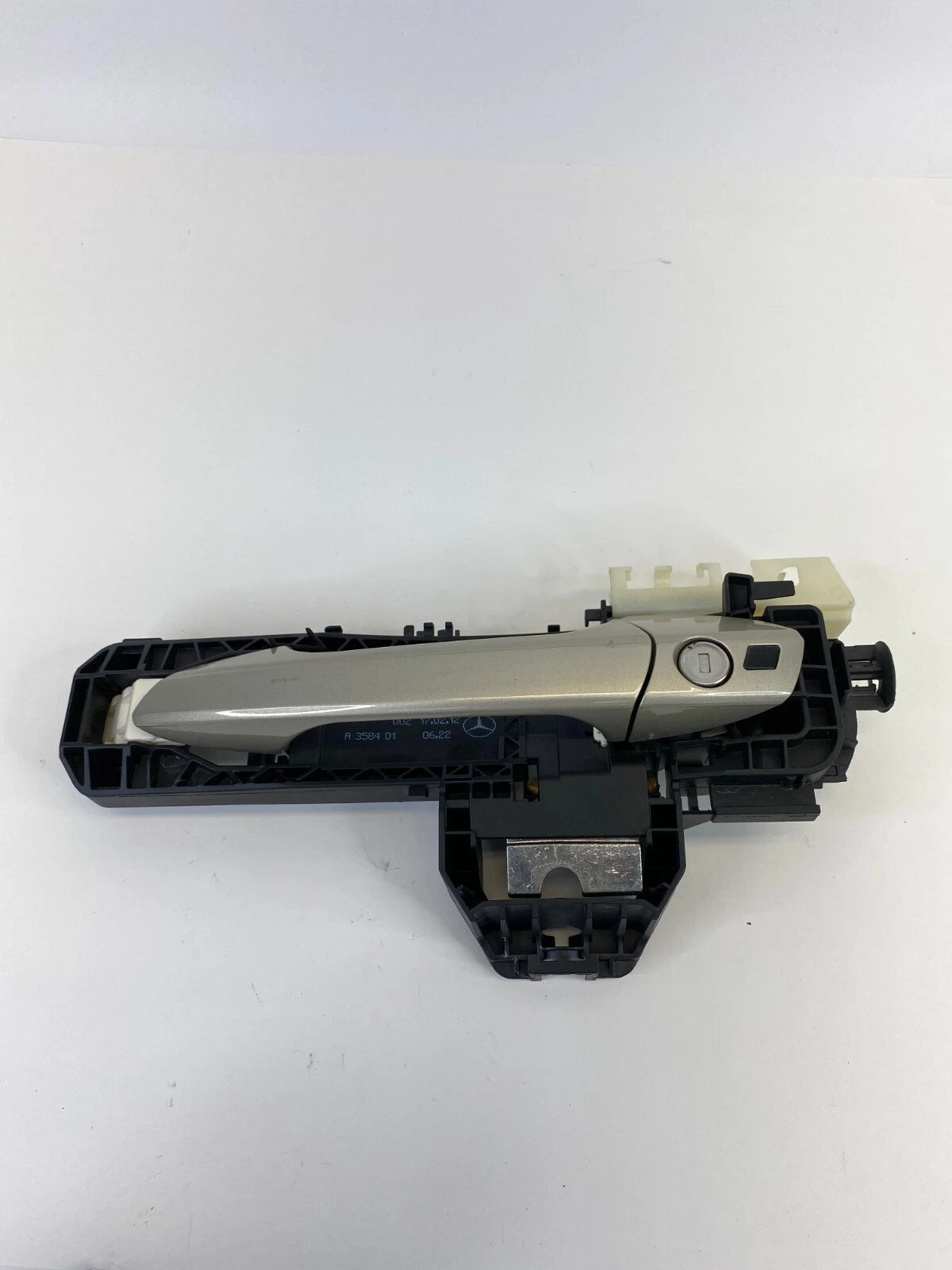 06-16 MERCEDES-BENZ E350 FRONT LEFT DRIVER EXTERIOR DOOR HANDLE A204-760-15-34