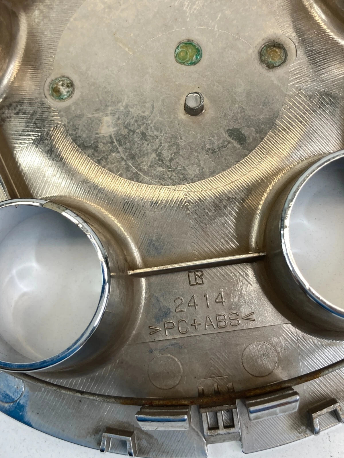 1993 1994 LEXUS LS400 WHEEL COVER CENTER CAP HUBCAP HUB CAP OEM