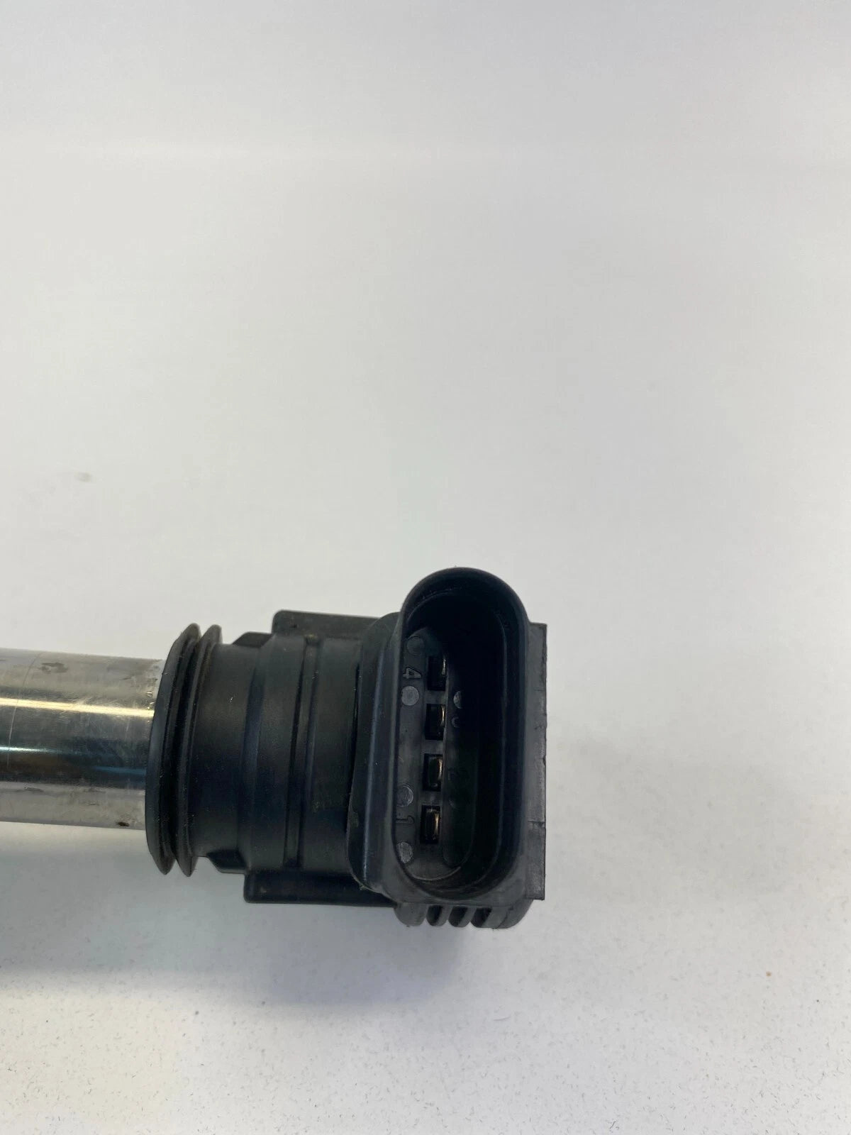 05-18 VOLKSWAGEN JETTA 06-14 VW PASSAT IGNITION COIL 07K-905-715-F OEM