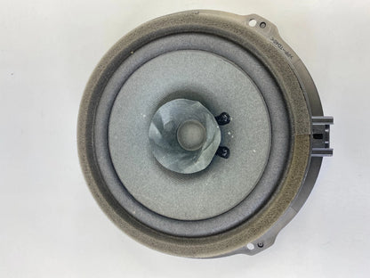2013-2019 FORD ESCAPE REAR RIGHT DOOR SOUND SYSTEM SPEAKER 8A6T-18808-CC OEM