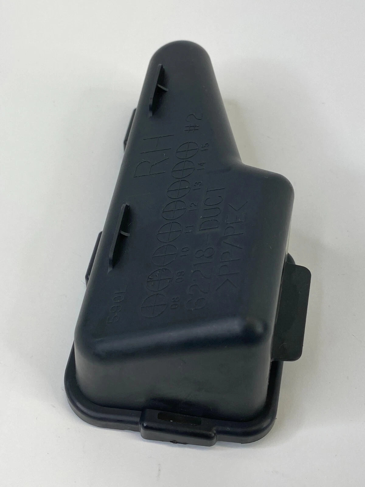 2010-2015 TOYOTA PRIUS FRONT VENT PILLAR COVER TRIM PANEL 62218-DUCT OEM