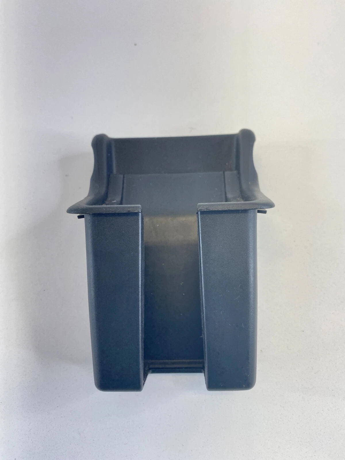 2003 2004 2005 2006 2007 2008 HONDA PILOT FRONT CENTER CONSOLE CELL PHONE HOLDER