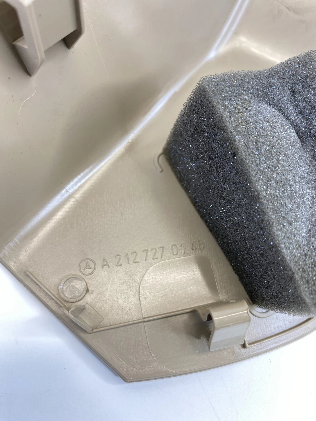 10-13 MERCEDES-BENZ E350 FRONT LEFT SIDE INNER DOOR PANEL TRIM COVER A2127270148