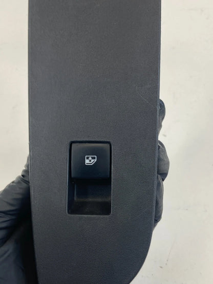 2010-2017 GMC TERRAIN FRONT RIGHT DOOR POWER WINDOW SWITCH W/ BEZEL 25946839