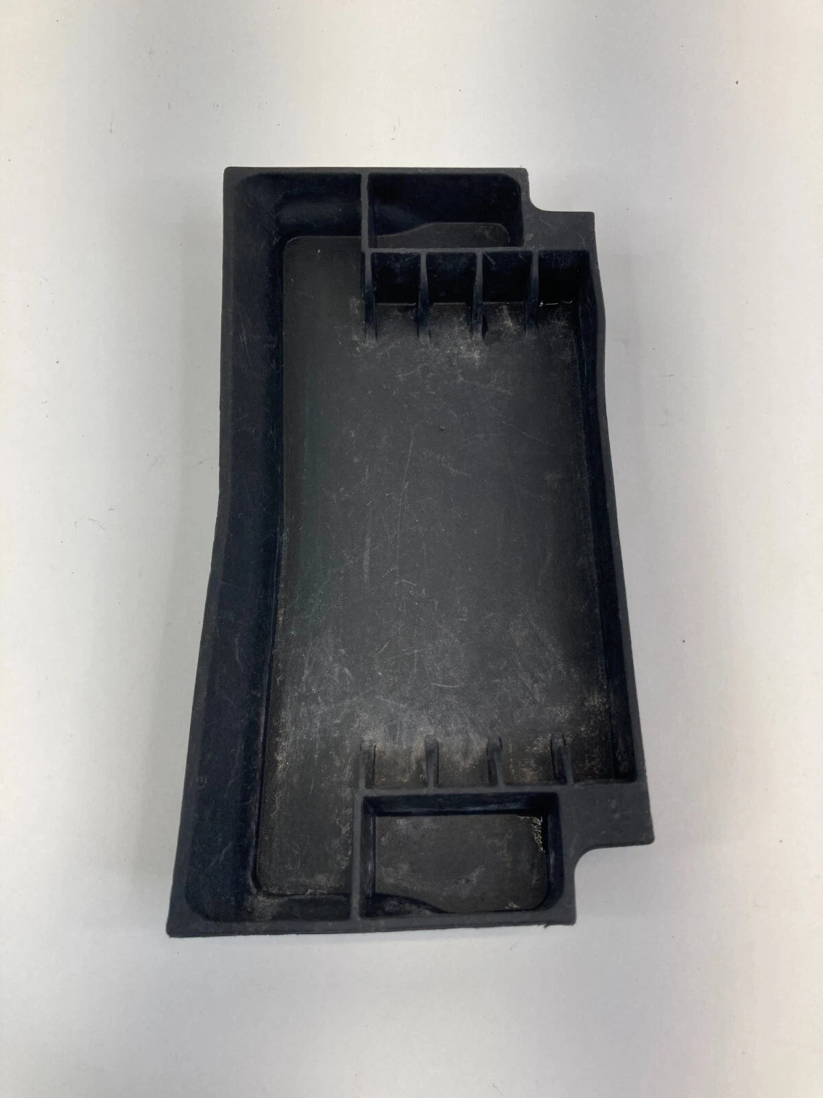 2012-2014 FORD FOCUS CENTER CONSOLE STORAGE COMPARTMENT MAT BM51-A045B90-AAW