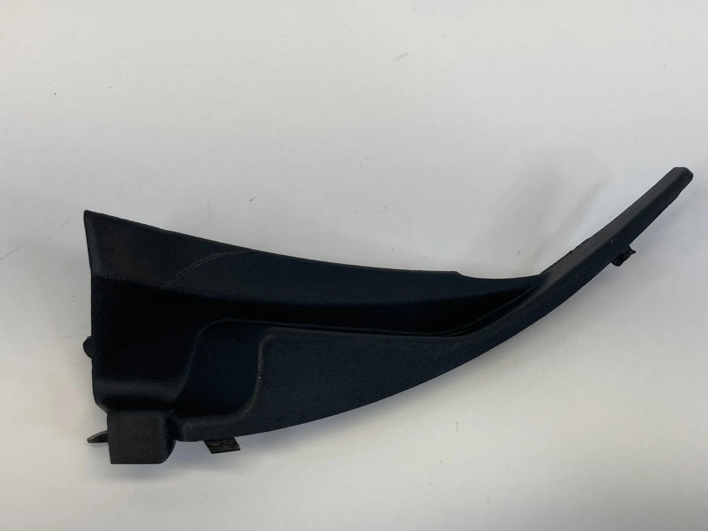2010-2013 MAZDA 3 FRONT LEFT & RIGHT FENDER UPPER MOLDING PAIR BBM451PB1 OEM