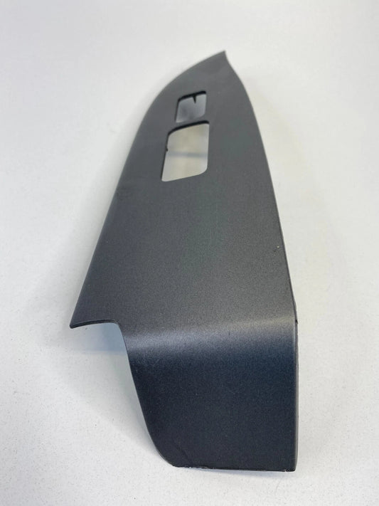 2005-2007 HONDA ODYSSEY FRONT RIGHT PASSENGER WINDOW SWITCH TRIM BEZEL OEM