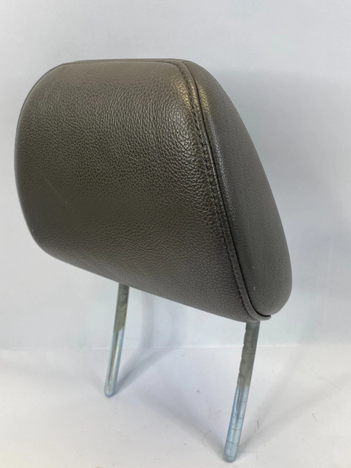 2011-2017 HONDA ODYSSEY FRONT RIGHT & LEFT SEAT HEADREST HEAD REST PAIR SET OEM