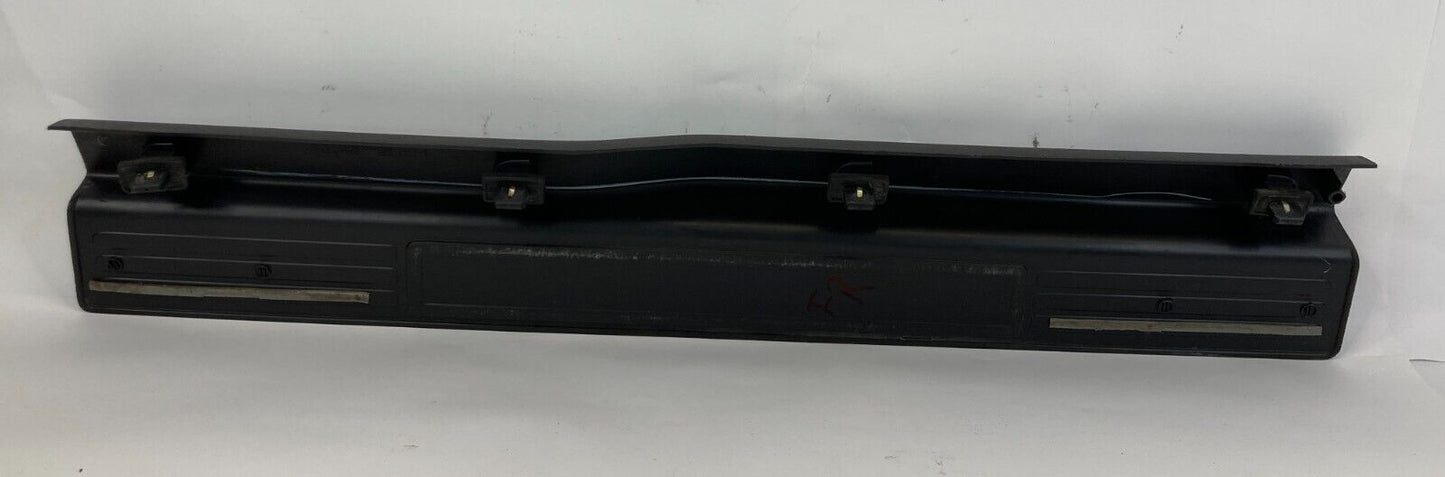 05-09 Ford Mustang Front Right Passenger Side Door Sill Step Scuff Plate Trim