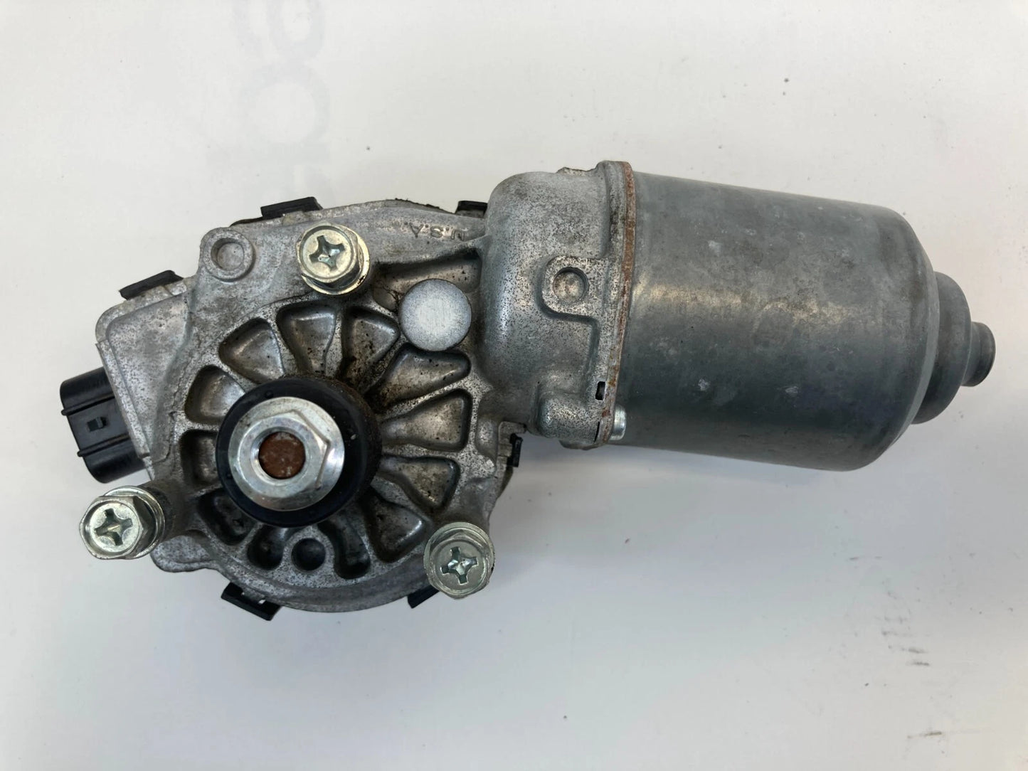 2013-2015 CHEVROLET MALIBU 14-20 IMPALA FRONT WINDSHIELD WIPER MOTOR 13240560