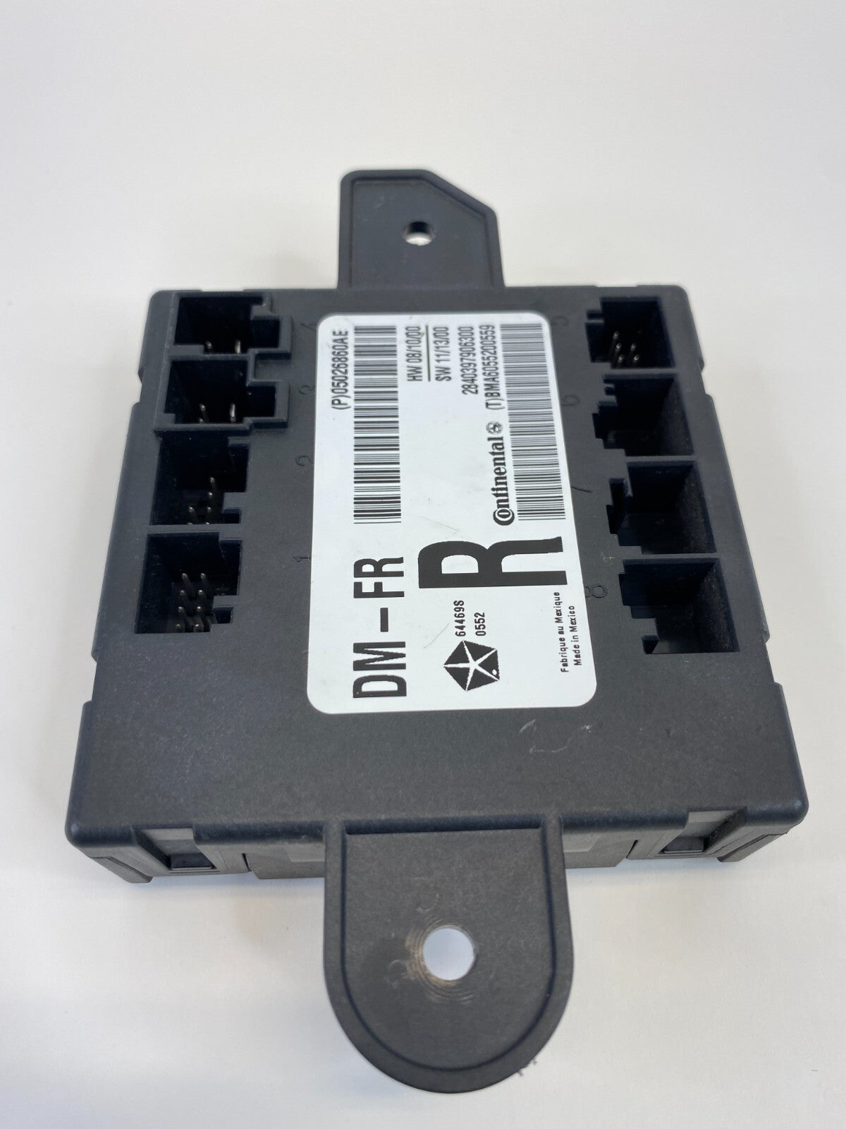 2008-2016 Chrysler Town & Country Front Right Door Control Module P05026860AE