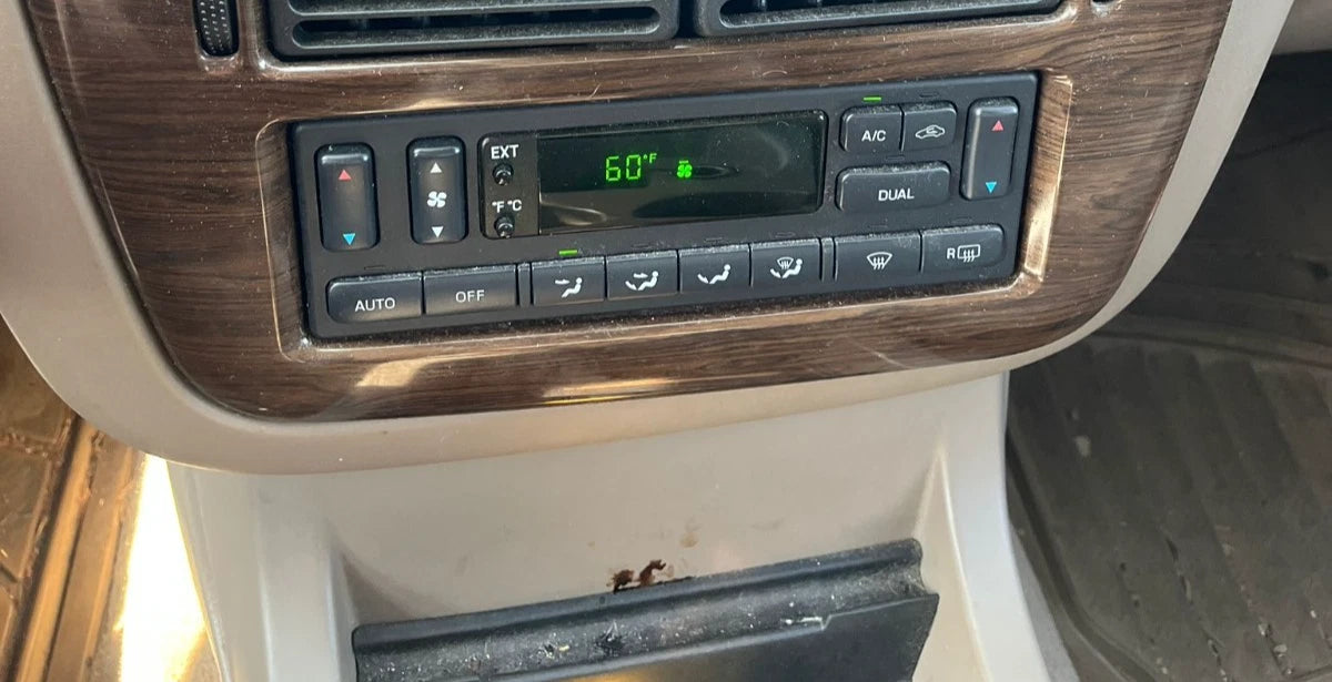2002-2005 FORD EXPLORER RADIO CLIMATE CONTROL BEZEL TRIM W/ VENTS OEM