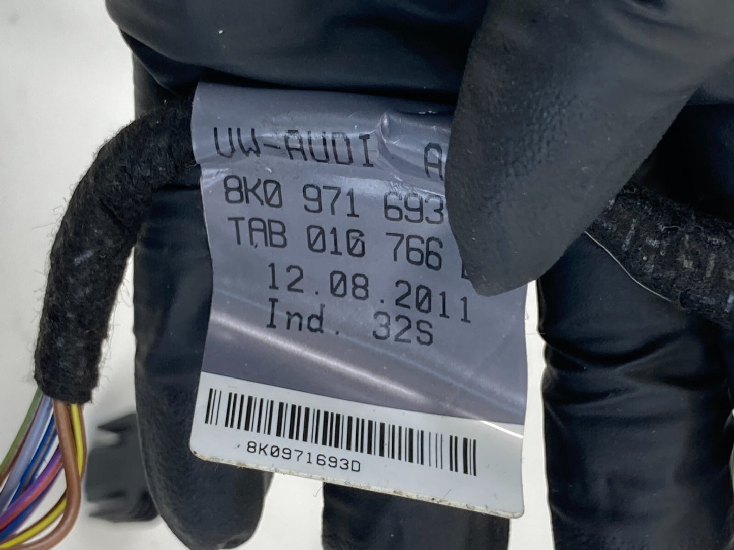 09-16 Audi A4 Quattro Sedan Rear Right Door Wire Wiring Harness 8K0971693D OEM