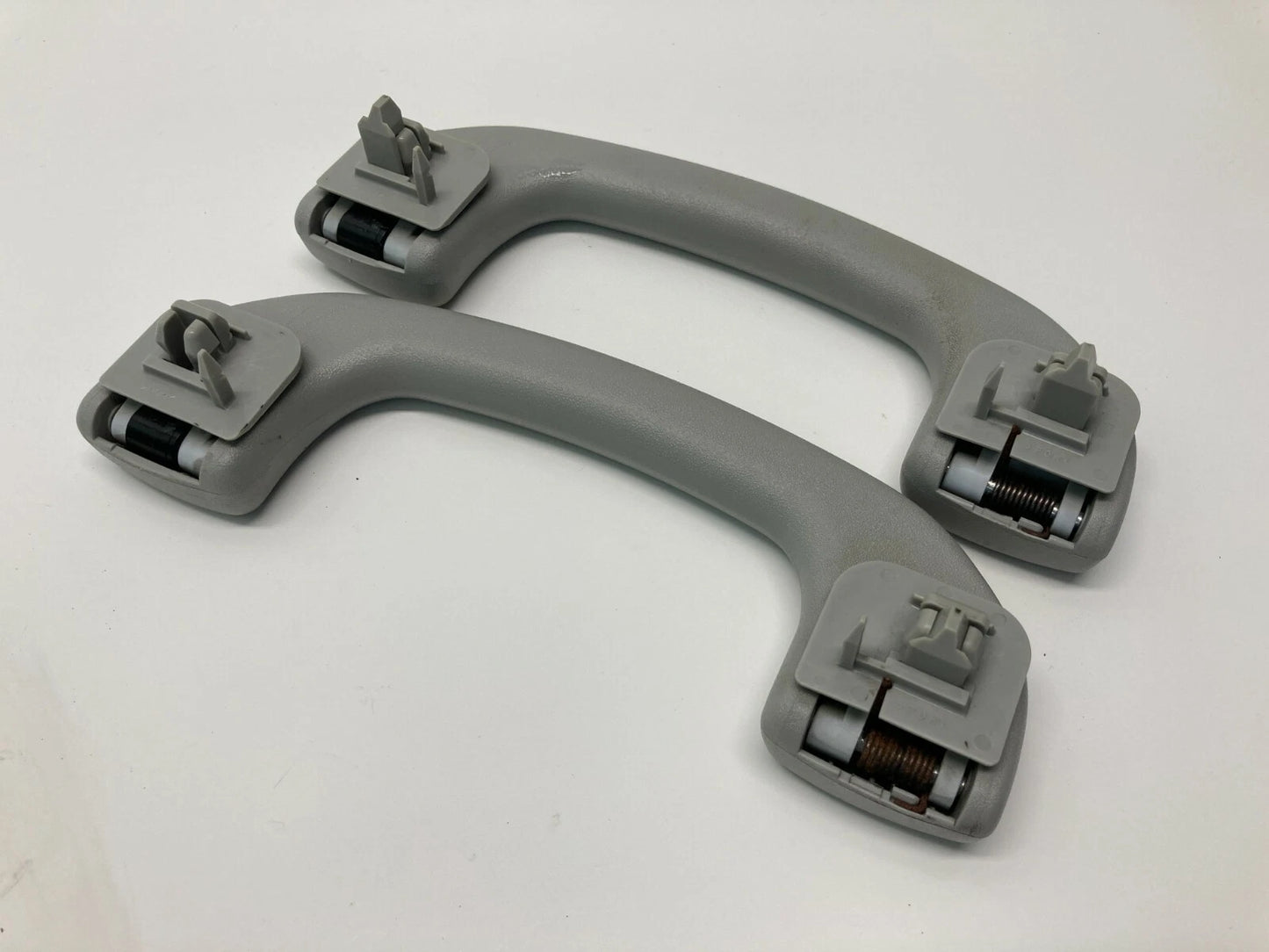 2005-2007 SUZUKI AERIO FRONT ROOF CEILING LEFT & RIGHT GRAB HANDLE PAIR SET OEM