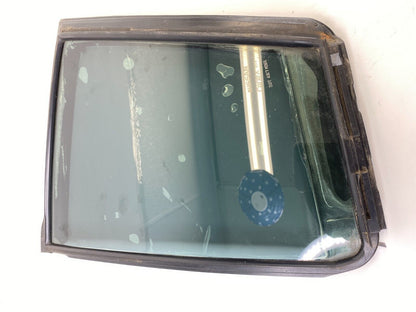 04-08 Nissan Maxima Rear Left Side Door Quarter Window Fixed Glass 82273-7Y000