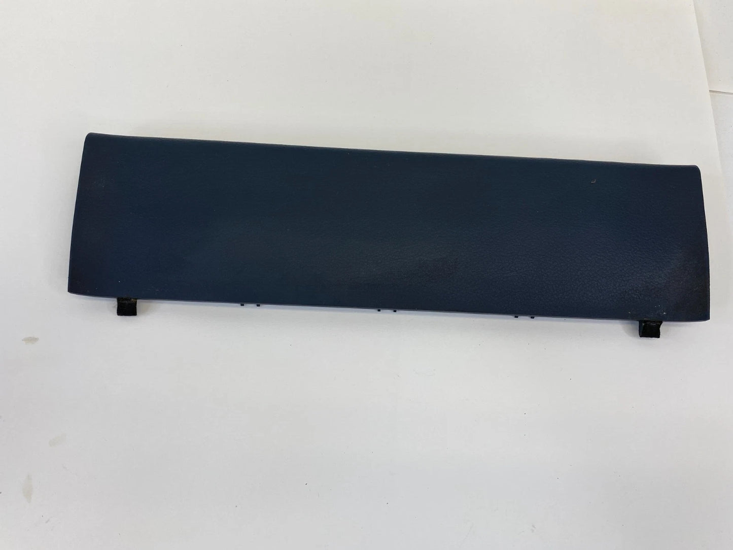07 08 HYUNDAI SONATA DASH LEFT CLUSTER LOWER TRIM TRIP RESET BEZEL 84831-3K000