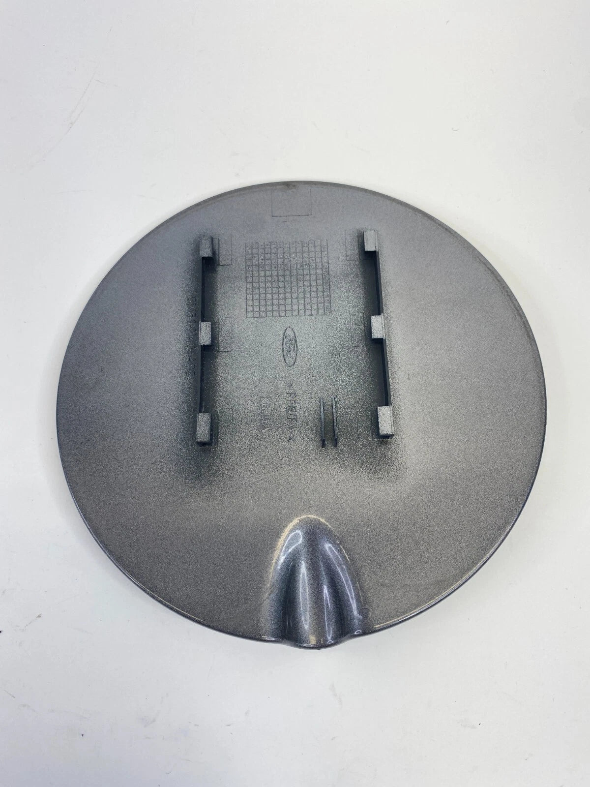 12 13 14 15 16 17 18 FORD FOCUS SEDAN FUEL TANK FILLER GAS DOOR LID COVER OEM