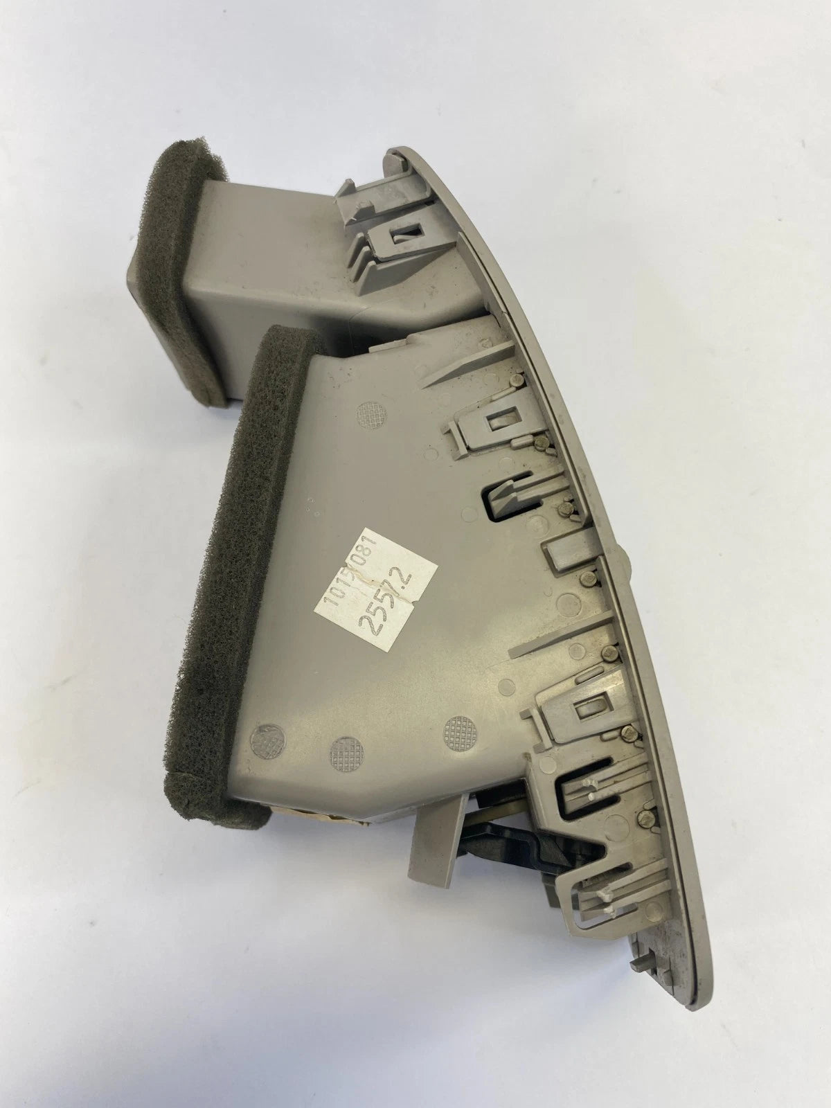 2008-2012 FORD ESCAPE DASH LEFT SIDE A/C AIR VENT GRILL DUCT 8L84-78046B31-A OEM