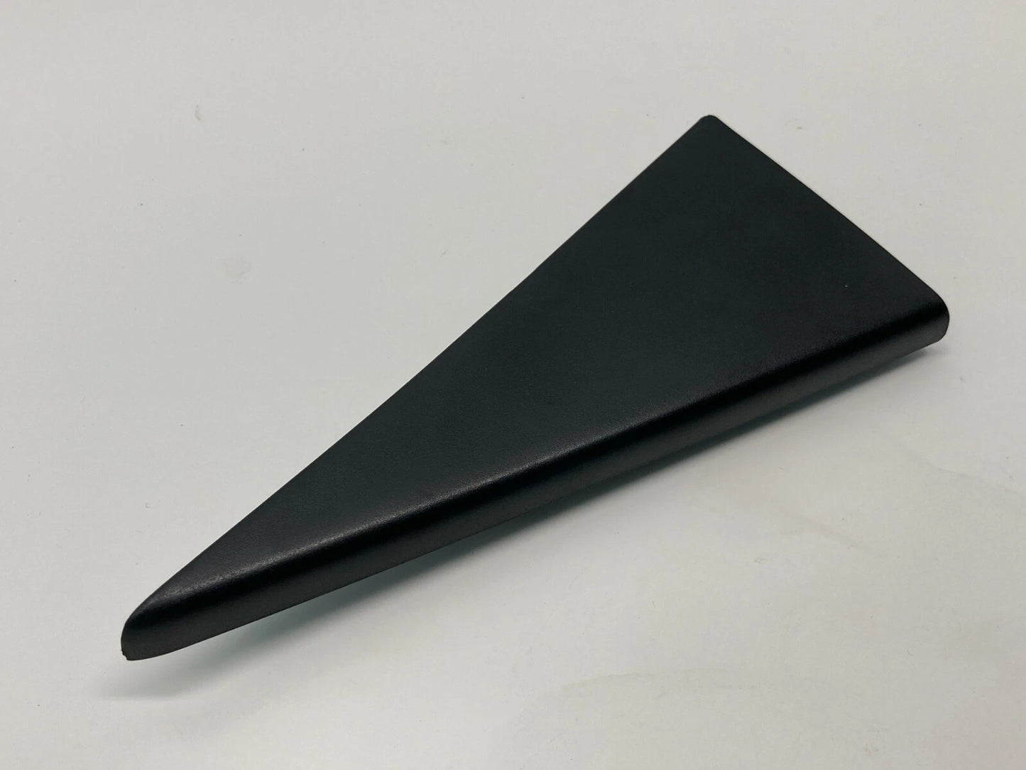 2006 2007 SUBARU B9 TRIBECA REAR RIGHT DOOR INTERIOR CORNER COVER TRIM PANEL OEM