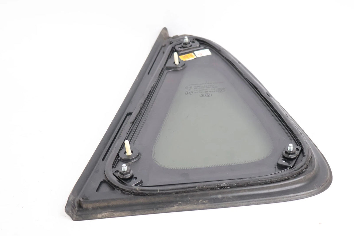 2010-2013 KIA SOUL REAR LEFT DRIVER SIDE QUARTER GLASS WINDOW 43R-000083 OEM