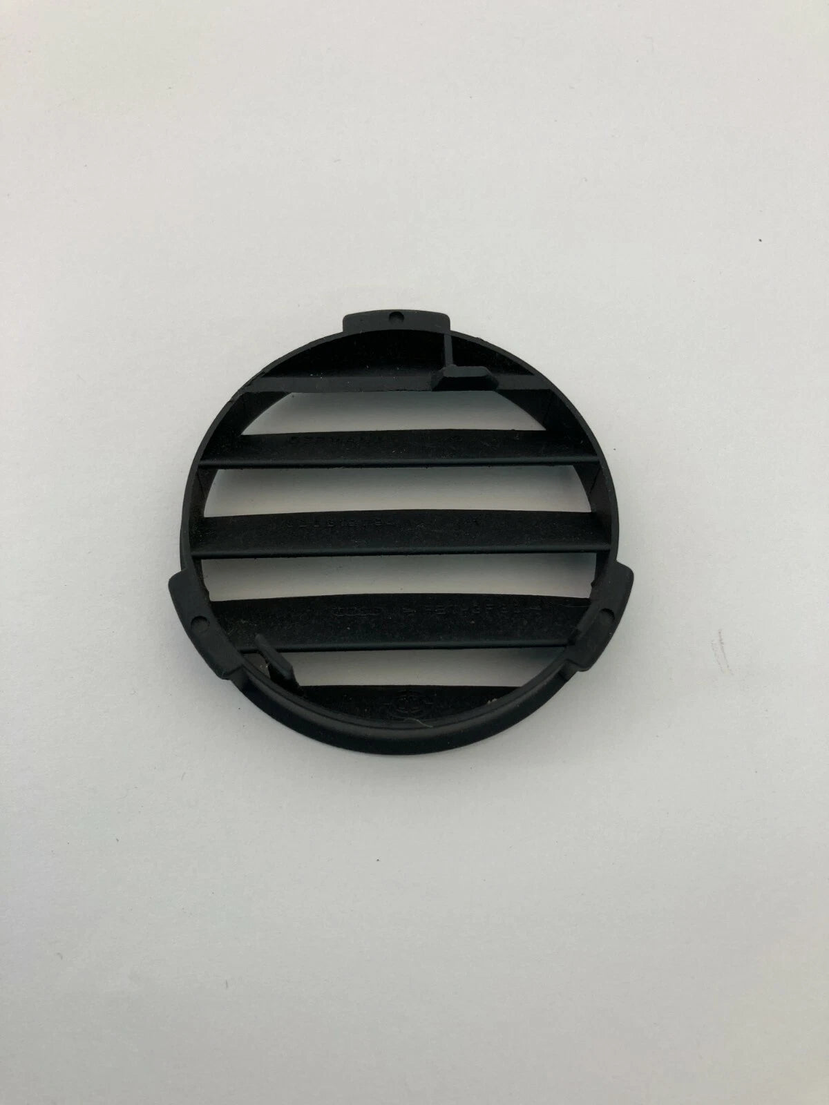2000 2001 AUDI A4 A4 QUATTRO RIGHT PASSENGER SIDE DASH AC VENT DEFROSTER GRILLE