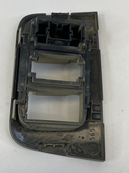 2007-2011 Hyundai Sonata Sedan 4DR 2.4L Dash Dimmer Traction Switch Cover Bezel