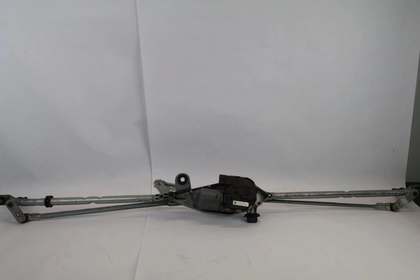 2016-2019 CHEVROLET CRUZE FRONT WINDSHIELD WIPER MOTOR W/ LINKAGE 3397021843 OEM