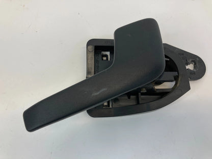 2003-2007 FORD TAURUS FRONT RIGHT SIDE INTERIOR DOOR HANDLE FR RH F6DB-5421818-A