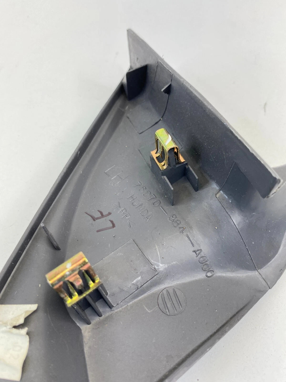 1998-2002 HONDA ACCORD FRONT LEFT INTERIOR MIRROR COVER TRIM BEZEL 76270S84A000