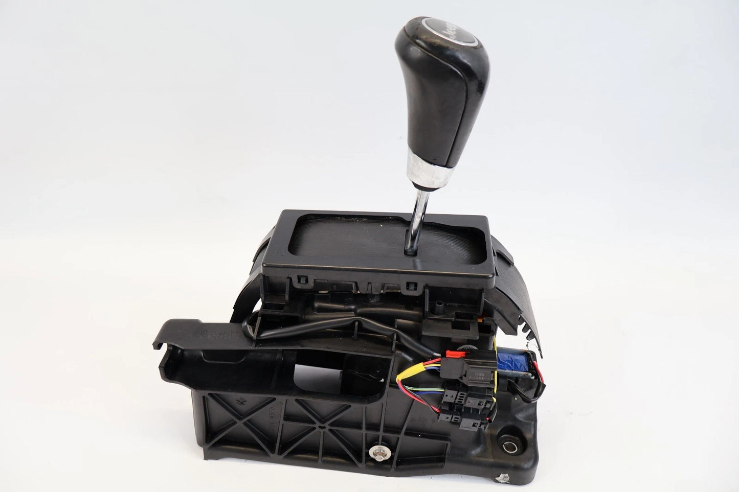 2011-2013 JEEP GRAND CHEROKEE AUTOMATIC FLOOR GEAR SHIFTER LEVER HANDLE ASSEMBLY