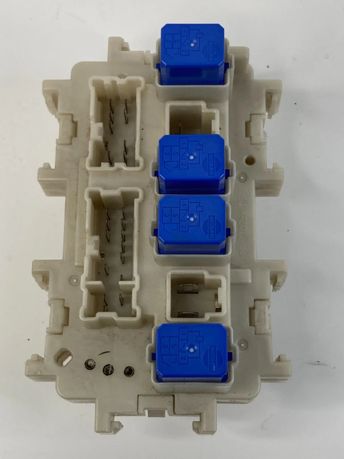 2010-2014 NISSAN MAXIMA 3.5L INTERIOR CABIN FUSE RELAY BOX JUNCTION BLOCK OEM