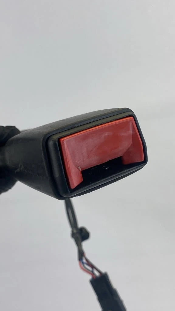 2020-2025 FORD EXPLORER FRONT RIGHT PASSENGER SEAT BELT BUCKLE RECEPTACLE OEM