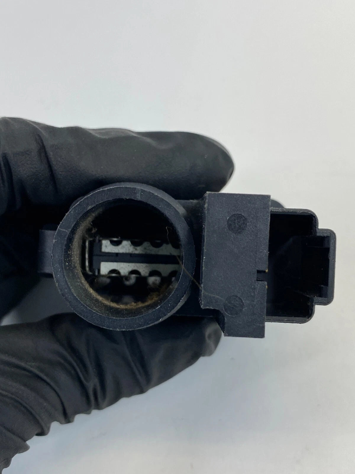 2003-2006 LINCOLN NAVIGATOR 5.4L LEFT DASHBOARD TEMPERATURE SENSOR 2L7H8B506AA