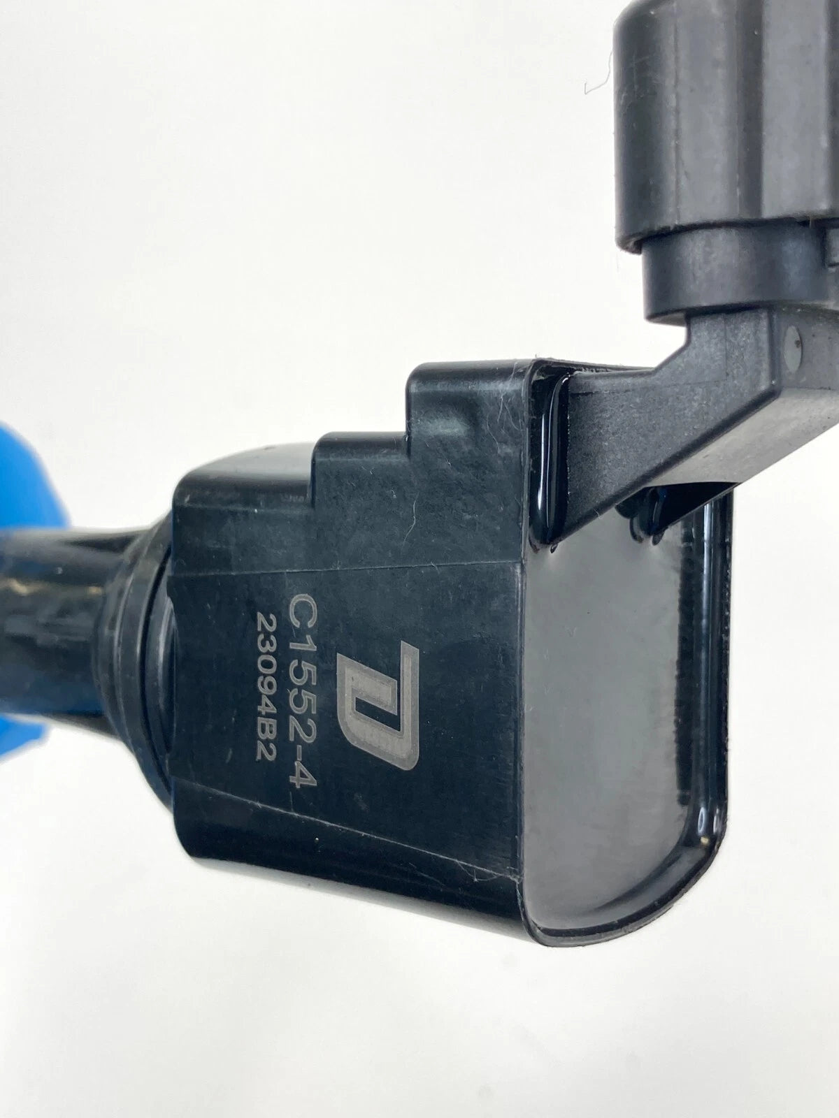 2012-2015 CHEVROLET CAPTIVA SPORT 2.4L L4 ENGINE IGNITION COIL IGNITER C1552-4