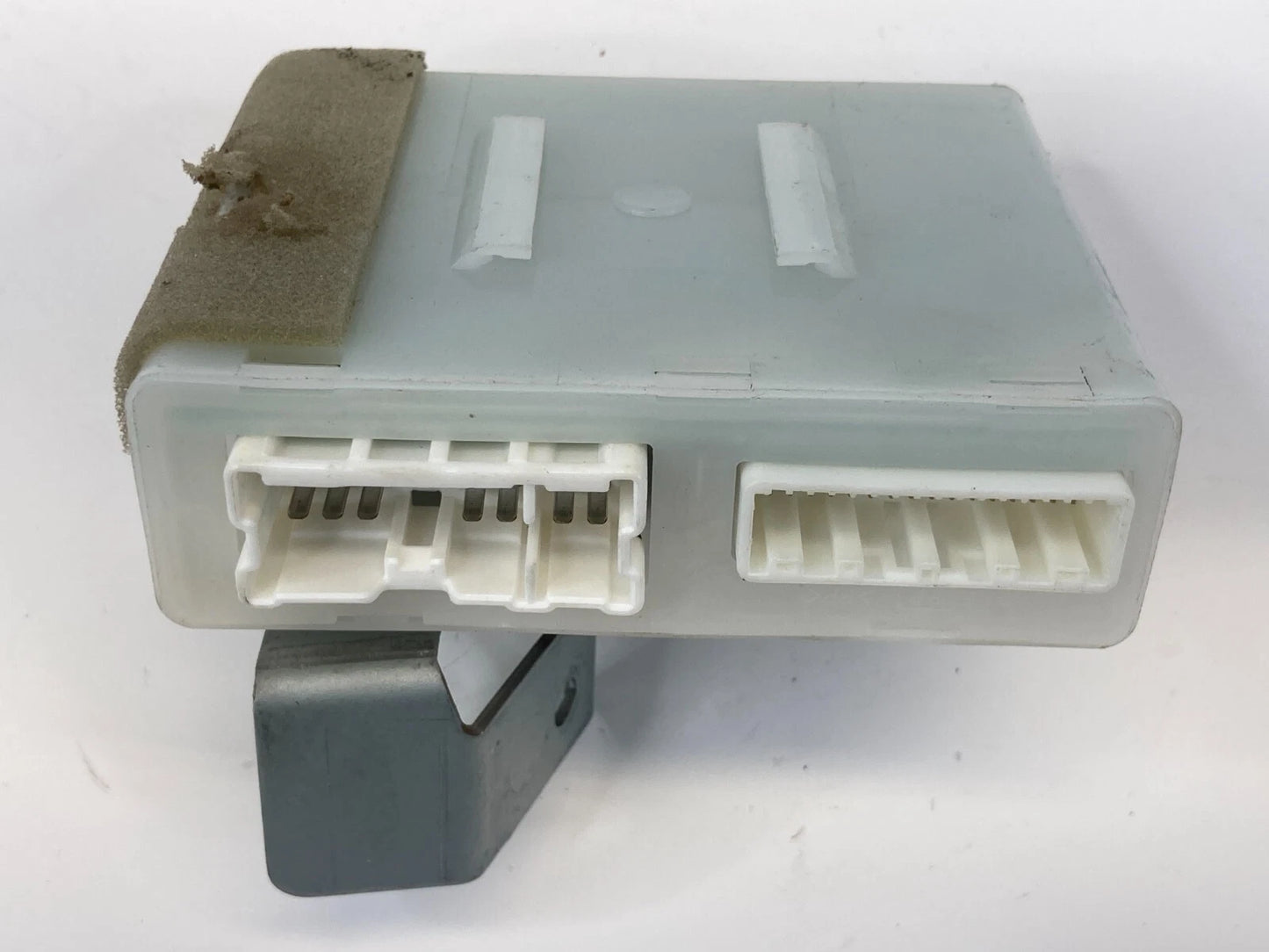 2006-2009 INFINITI M35 M45 SEAT MEMORY CONTROL MODULE UNIT 98800-EH100 OEM