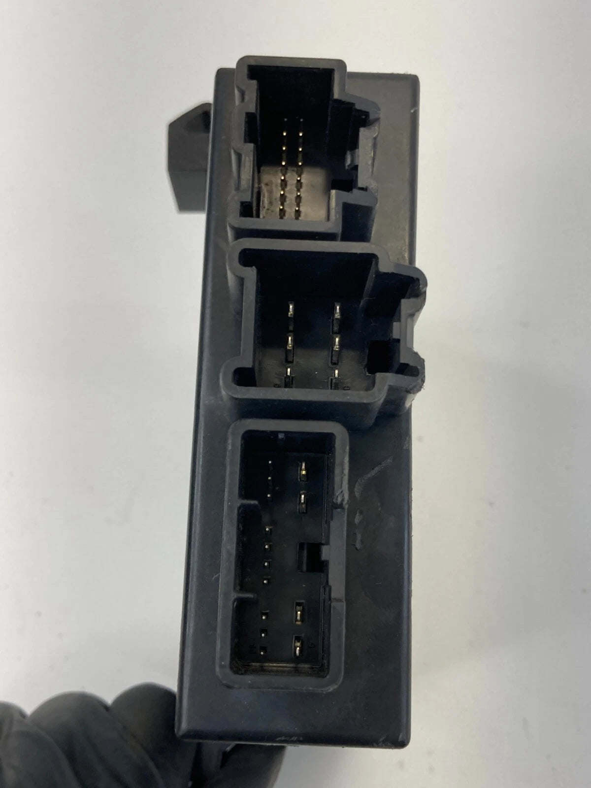 09-17 BUICK ENCLAVE REAR POWER LIFTGATE TAILGATE CONTROL MODULE UNIT 20890999