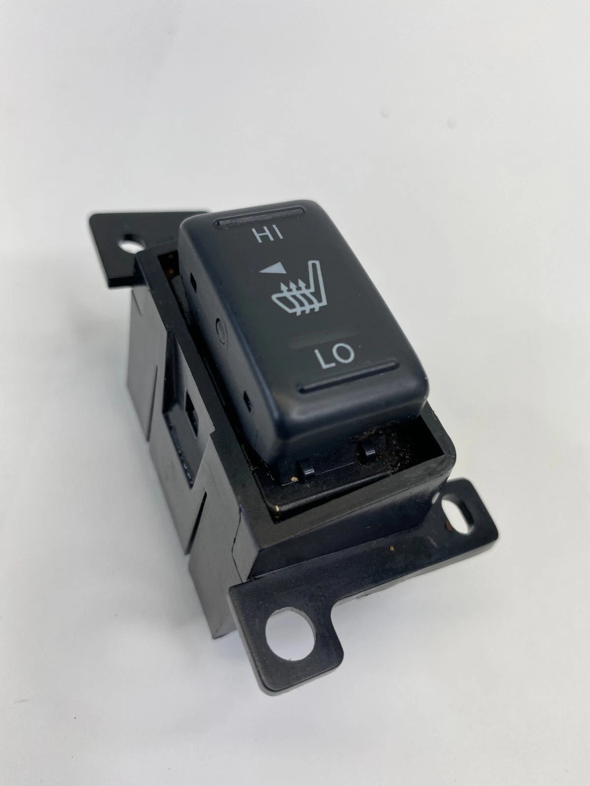 2009-2013 NISSAN ALTIMA FRONT RIGHT PASSENGER HEATED HEAT SEAT BUTTON SWITCH OEM