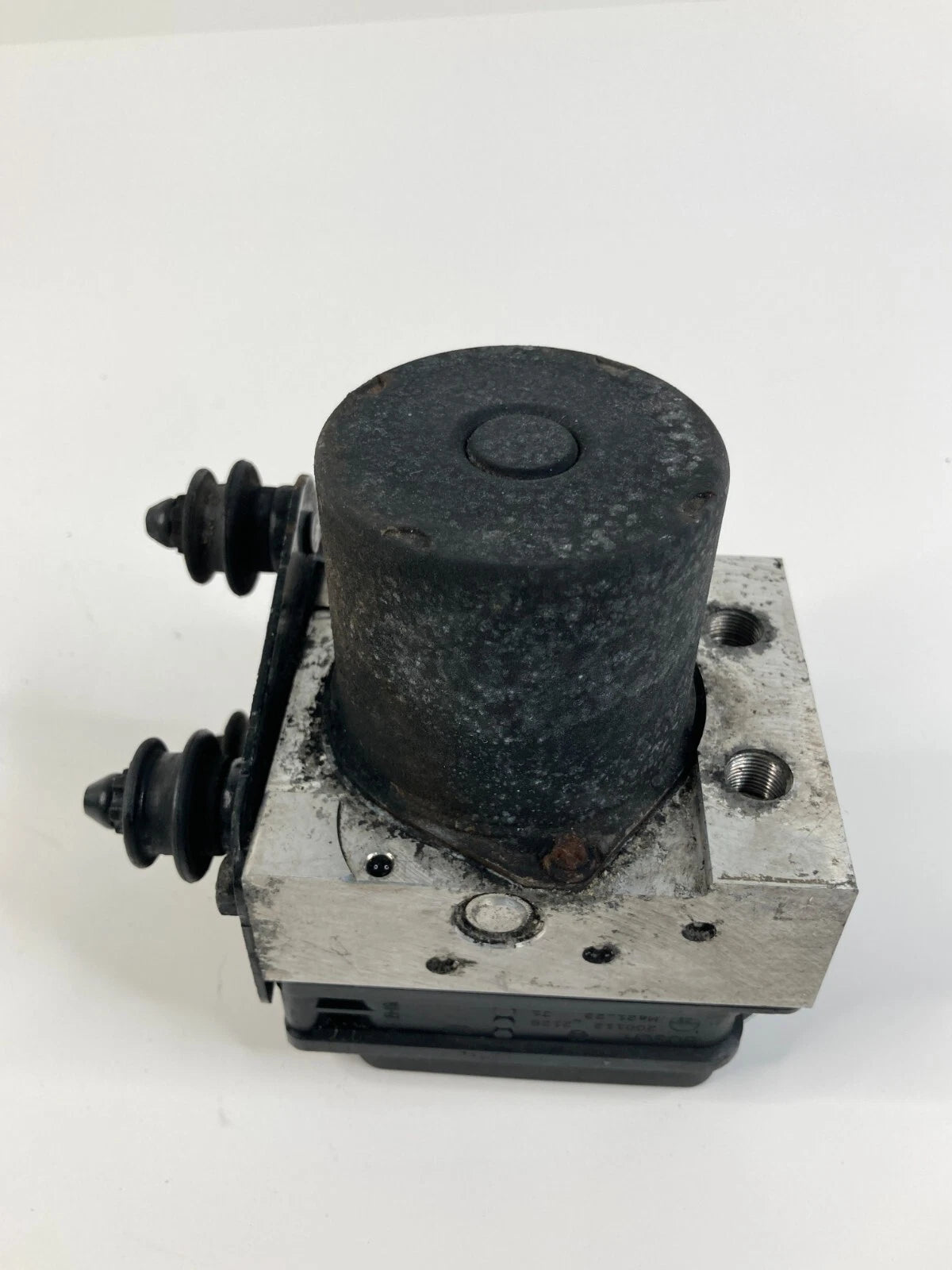 2010-2012 Audi A4 Quattro 2.0L AWD M/T ABS Anti Lock Brake Pump Module Assy OEM