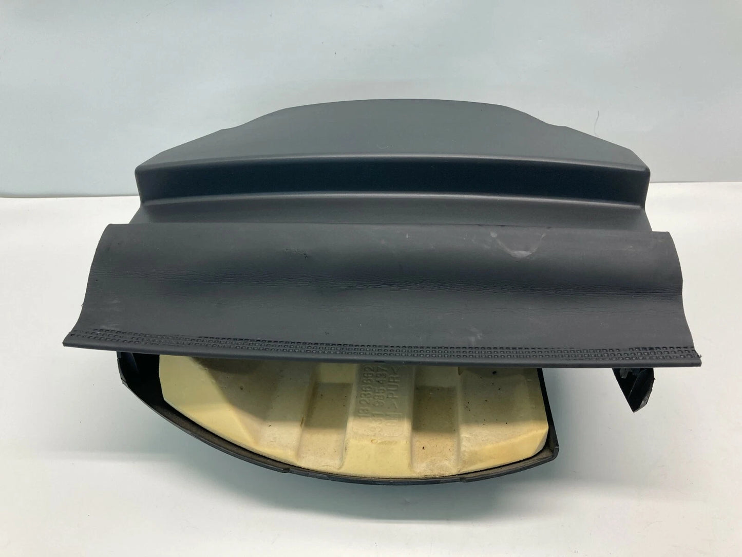 2008 2009 Saturn Astra Steering Column Upper & Lower Cover Bezel Trim Shroud OEM