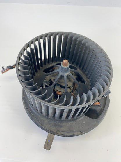 2012-2022 Volkswagen Passat A/C Heater Blower Motor Assembly 3C0-907-521F OEM