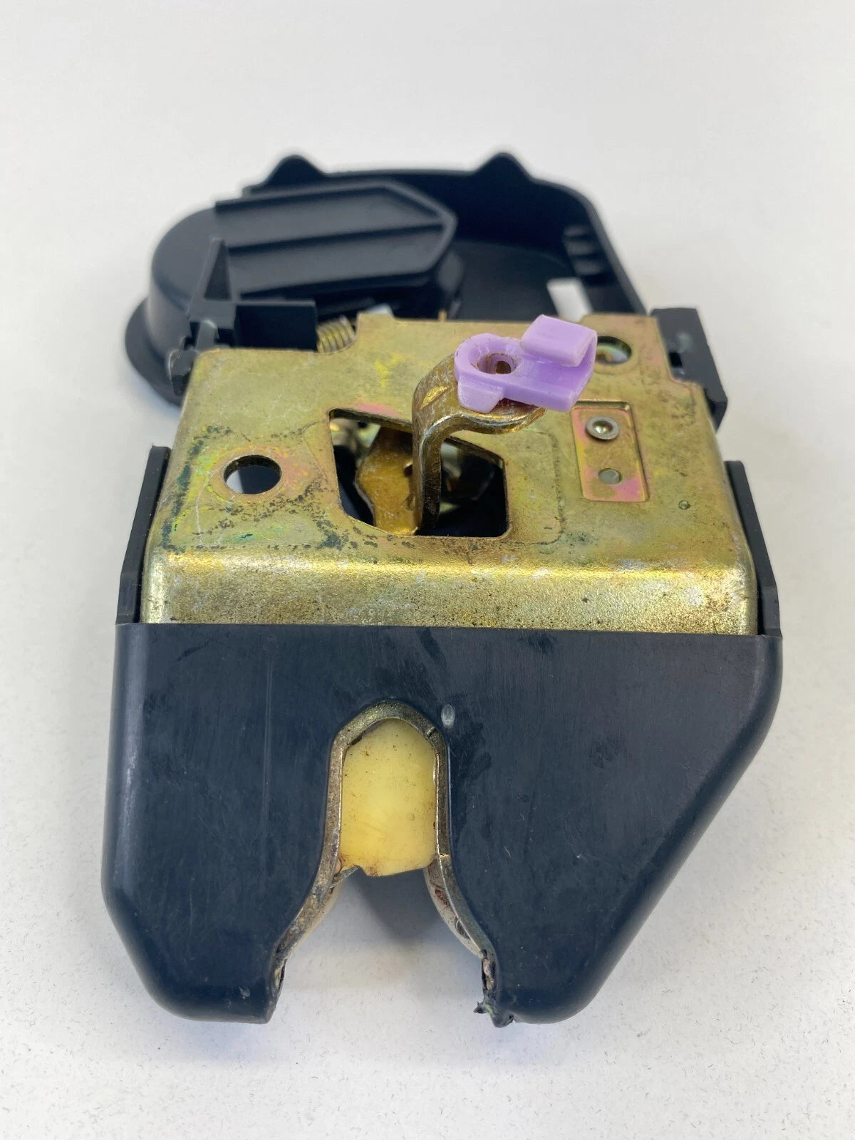 01 02 03 04 05 HONDA CIVIC SEDAN REAR TRUNK LATCH LOCK ACTUATOR RELEASE OEM