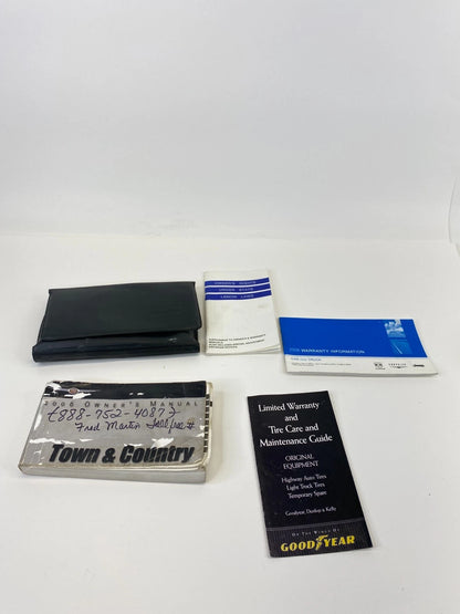 2006 CHRYSLER TOWN & COUNTRY OWNER MANUAL WARRANTY INFORMATION GUIDE W/ CASE OEM