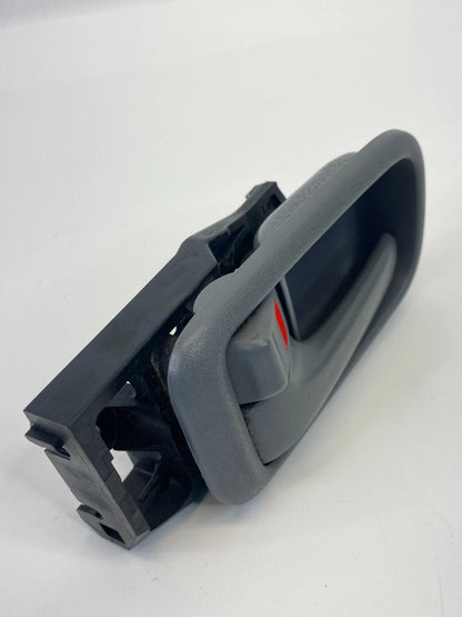 2001-2003 TOYOTA RAV4 REAR LEFT SIDE INNER INTERIOR DOOR HANDLE 69206-30150 OEM