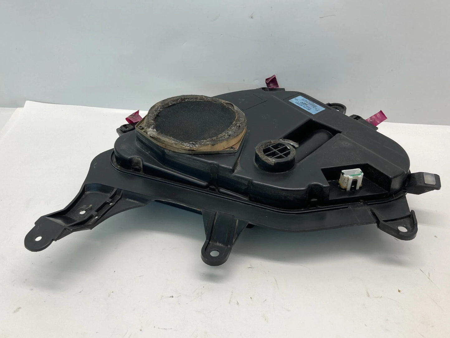 1995-1999 TOYOTA AVALON REAR LEFT SIDE DOOR SYSTEM AUDIO SPEAKER 86150-AC061 OEM